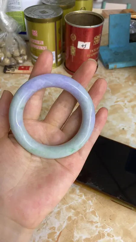 翠友**:挺好价格合适老婆喜欢