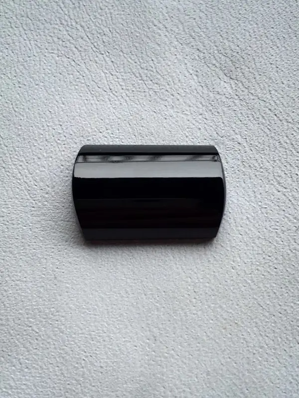 【墨翠【精品-马鞍】完美无裂纹,细腻干净,黑度极黑,性价比高,雕工精湛,打灯透绿】图5