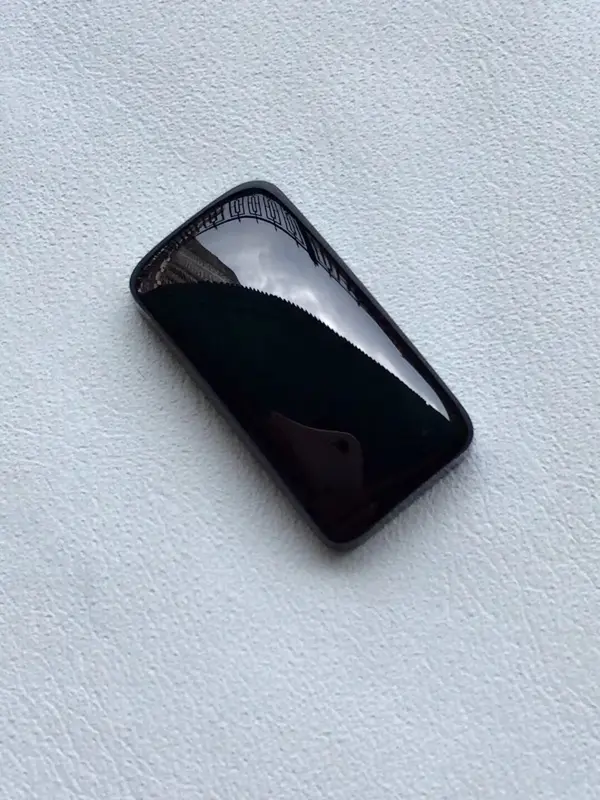【墨翠【精品-马鞍】完美无裂纹,细腻干净,黑度极黑,性价比高,雕工精湛,打灯透绿】图3