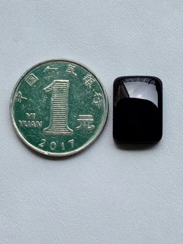 【墨翠【精品-马鞍】完美无裂纹,细腻干净,黑度极黑,性价比高,雕工精湛,打灯透绿】图2