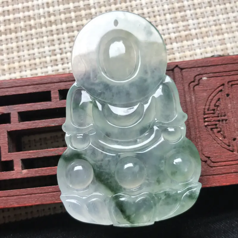 【冰飘花观音 种老水足 水润冰透 佩戴大气 时尚】图6