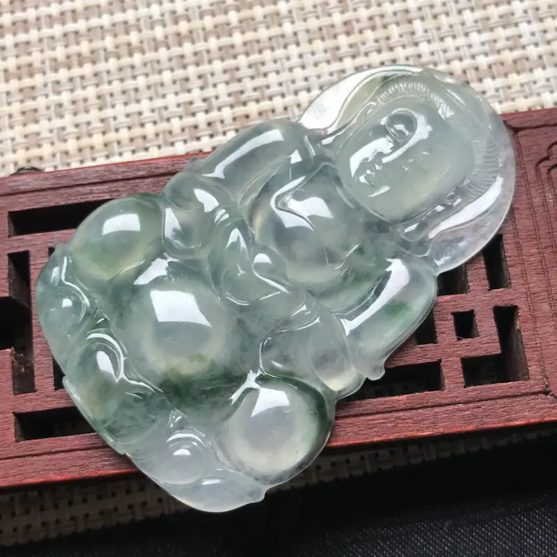 【冰飘花观音 种老水足 水润冰透 佩戴大气 时尚】图4