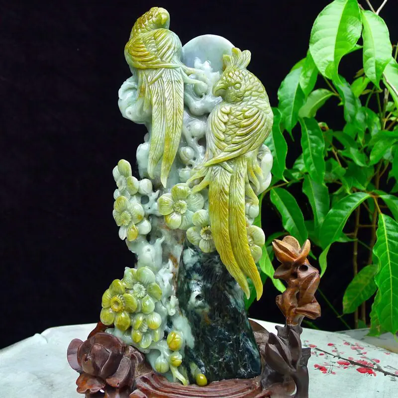 【翡翠水润三彩俏色巧雕英明神武(鹦鹉)精品摆件 裸石尺寸300*120*90mm 连底座尺寸360*170*120mm】图2