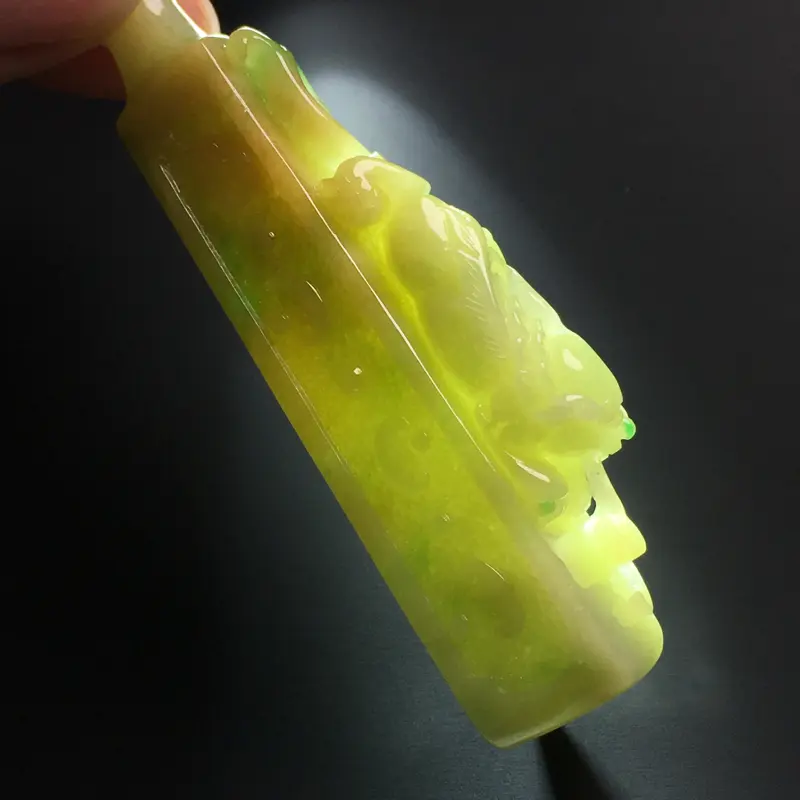 【❤️【细糯种黄加绿飞兽烟嘴】尺寸74-24-13毫米 玉质水润 色彩亮丽】图8
