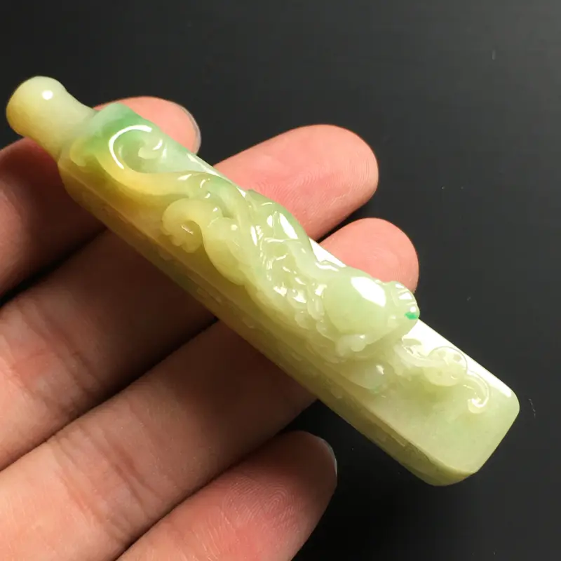 【❤️【细糯种黄加绿飞兽烟嘴】尺寸74-24-13毫米 玉质水润 色彩亮丽】图4