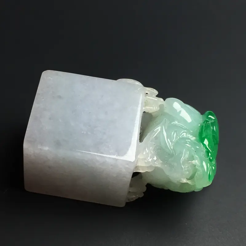【【印章】色泽艳丽 玉质细腻。雕工精湛 款式精美 尺寸36-18-18毫米】图4