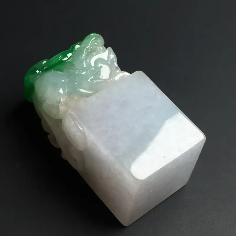 【【印章】色泽艳丽 玉质细腻。雕工精湛 款式精美 尺寸36-18-18毫米】图3