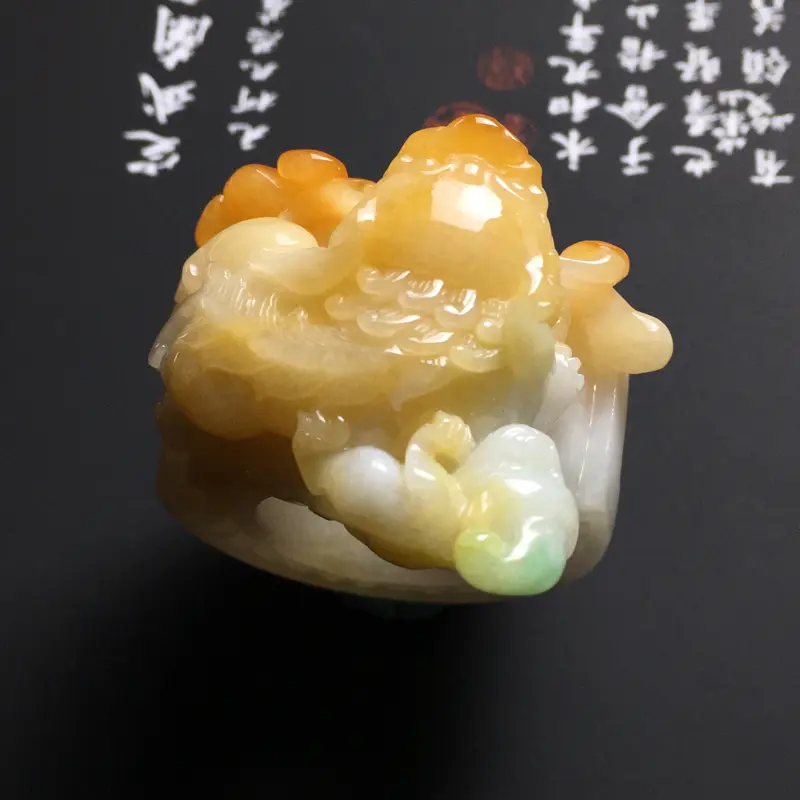 【糯种三彩貔貅扳指 尺寸45.5-28-16毫米 内直径21.5毫米 玉质细腻 色彩艳丽 雕工精湛】图4