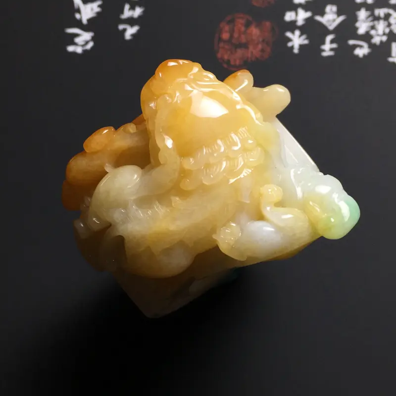 【糯种三彩貔貅扳指 尺寸45.5-28-16毫米 内直径21.5毫米 玉质细腻 色彩艳丽 雕工精湛】图5