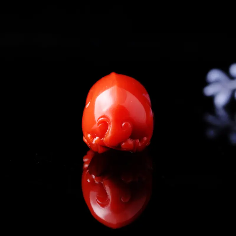 【南红柿子红【貔貅】挂件。玉质细糯,色泽红润浓郁,立体圆雕,线条张力十足,貔貅身躯圆润,双目圆睁,阔嘴宽鼻,神态威猛有生气,貔貅寓意驱除邪祟,兴旺财源,可做辟邪旺财之随身携物。】图7