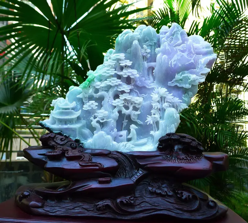 【大件山水摆件 缅甸天然翡翠A货 精美 老坑 春带彩 高山流水 山水摆件 雕刻精美线条流畅 种水好 层次分明 丰富多彩 搭配精美高档檀木底座 尺寸400.390.160裸石尺寸340.250.50裸石重量10.63斤 送礼佳品大件 水头足 工艺精湛】图5