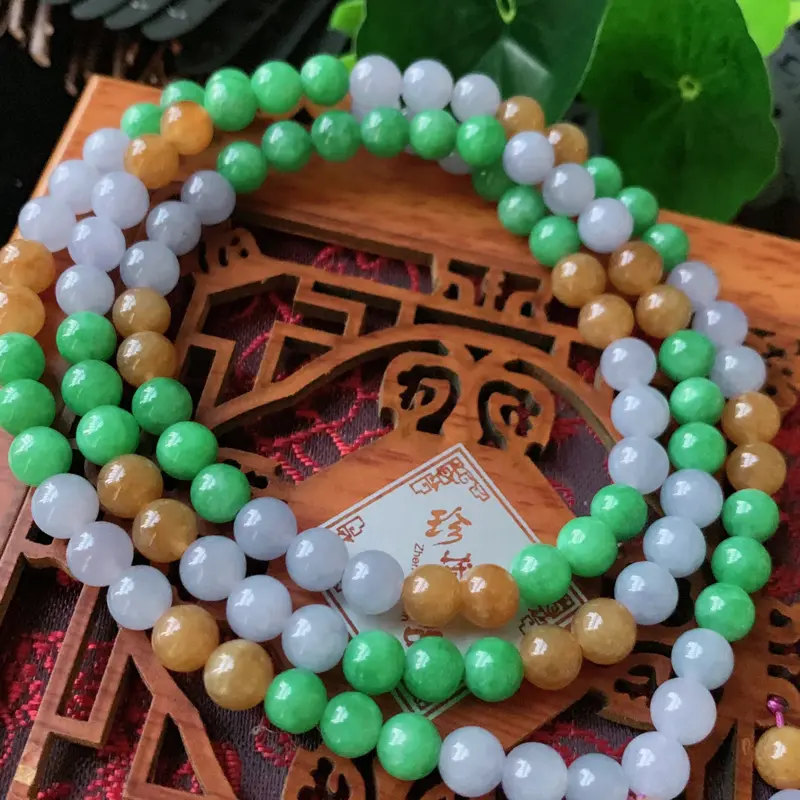 【天然翡翠A货-三彩圆珠项链_种好,玉质细腻,水头饱满,形体漂亮,水润精致,上身效果佳,尺寸6.8mm】图6