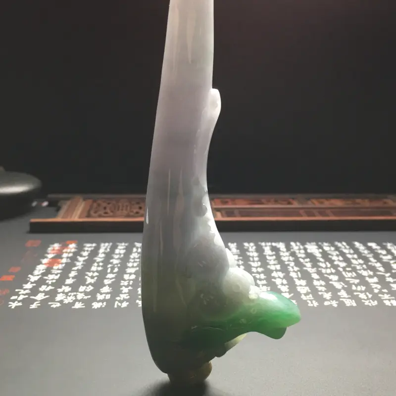 【细豆种带色精美烟嘴 尺寸123-45-13毫米 玉质细腻 款式独特】图8