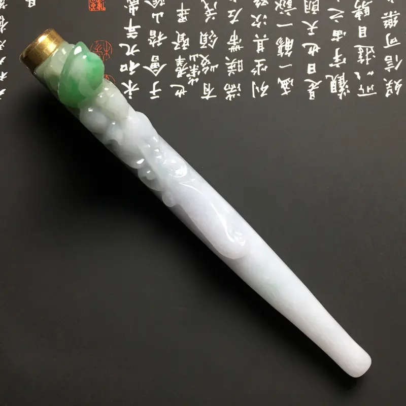 【细豆种带色精美烟嘴 尺寸123-45-13毫米 玉质细腻 款式独特】图2
