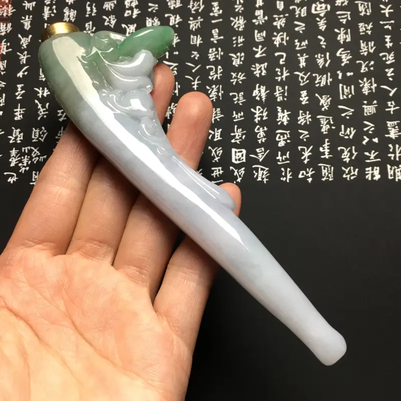 【细豆种带色精美烟嘴 尺寸123-45-13毫米 玉质细腻 款式独特】图4