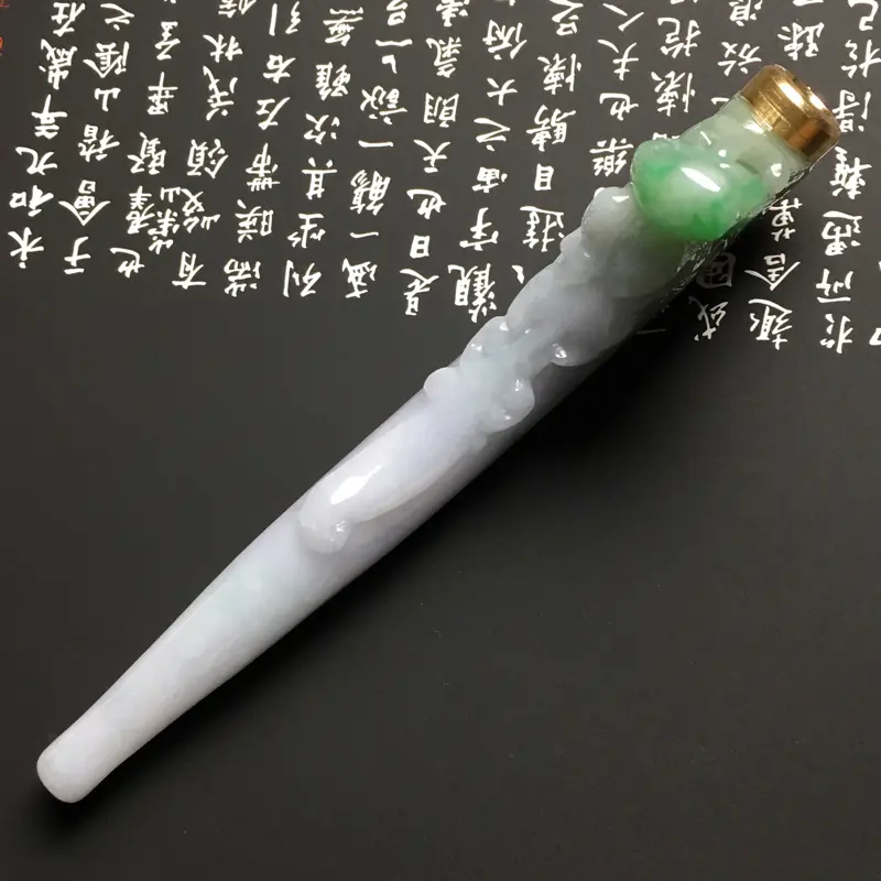 【细豆种带色精美烟嘴 尺寸123-45-13毫米 玉质细腻 款式独特】图7
