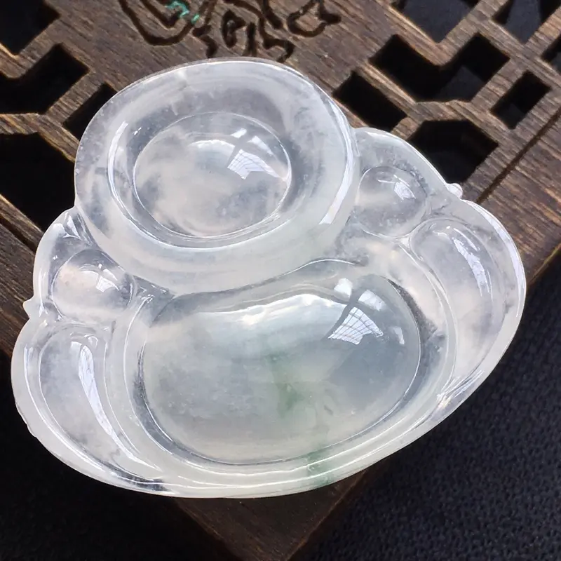 【缅甸a货翡翠飘花佛公。自然光实拍,玉质莹润,饱满】图3