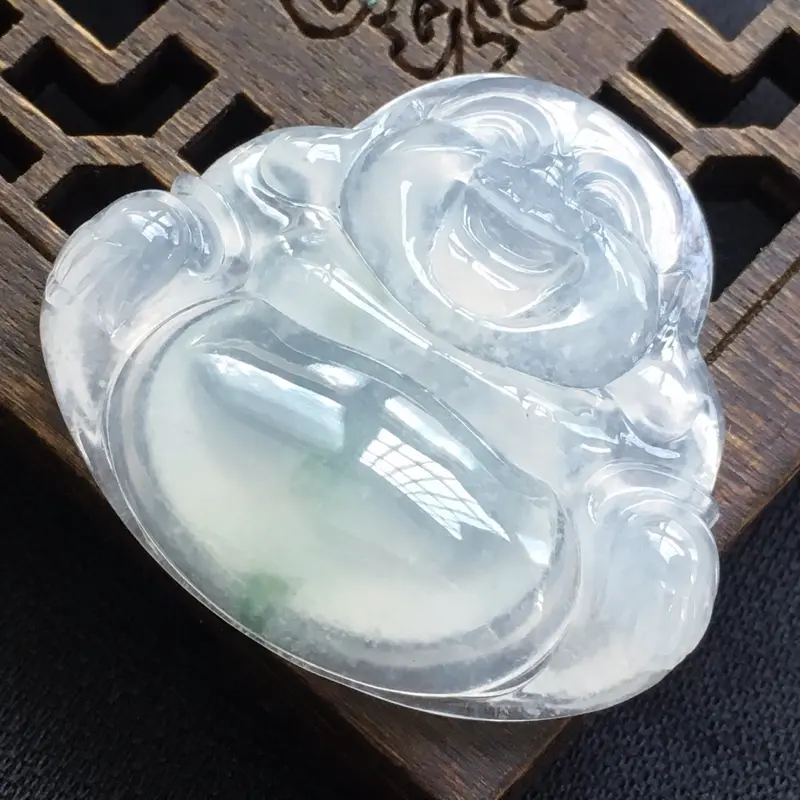 【缅甸a货翡翠飘花佛公。自然光实拍,玉质莹润,饱满】图2