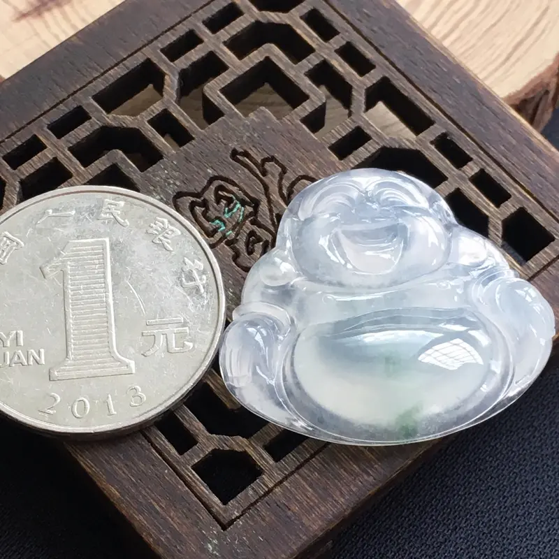 【缅甸a货翡翠飘花佛公。自然光实拍,玉质莹润,饱满】图4