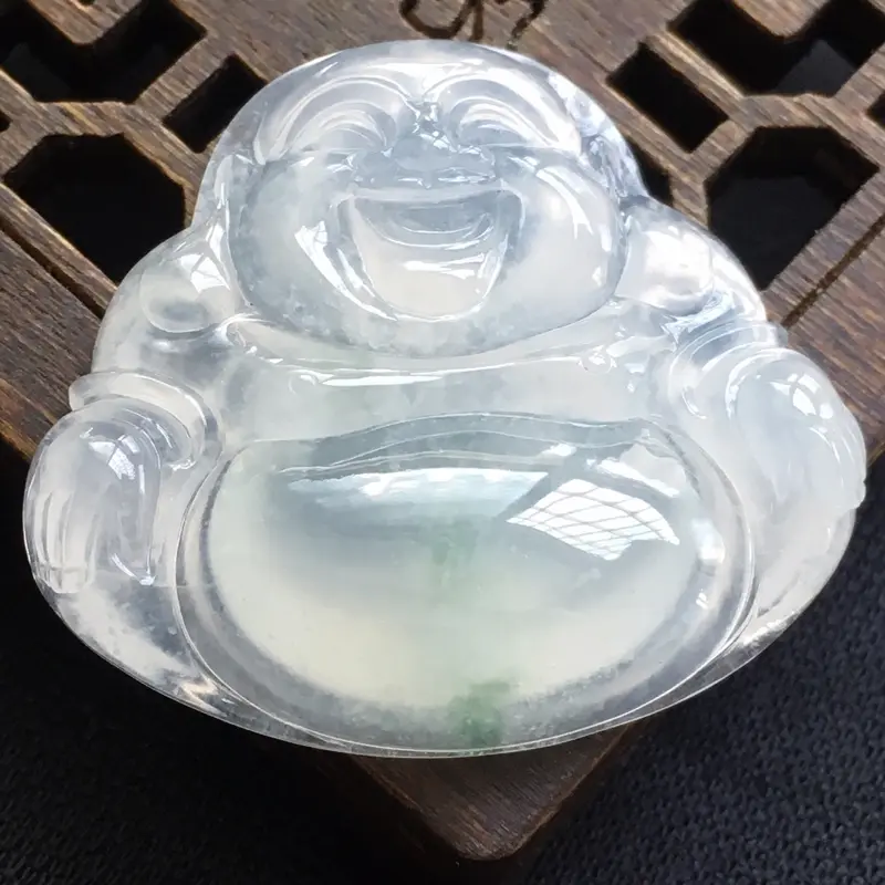 【缅甸a货翡翠飘花佛公。自然光实拍,玉质莹润,饱满】图1