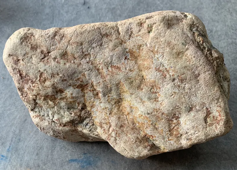 【👉 【名称】7.2公斤白山桥敞口全赌料
【重量】7.2公斤
【尺寸】230-150-130MM
【产地】缅甸新货翡翠原石
【描述】新货来袭!《免费切,免费盖手镯,免费开窗》白山桥敞口全赌料,品相工整,打灯通透,全身大片水头,种好水足,起荧光,赌手镯,喜欢的老板来秒!DN466】图6