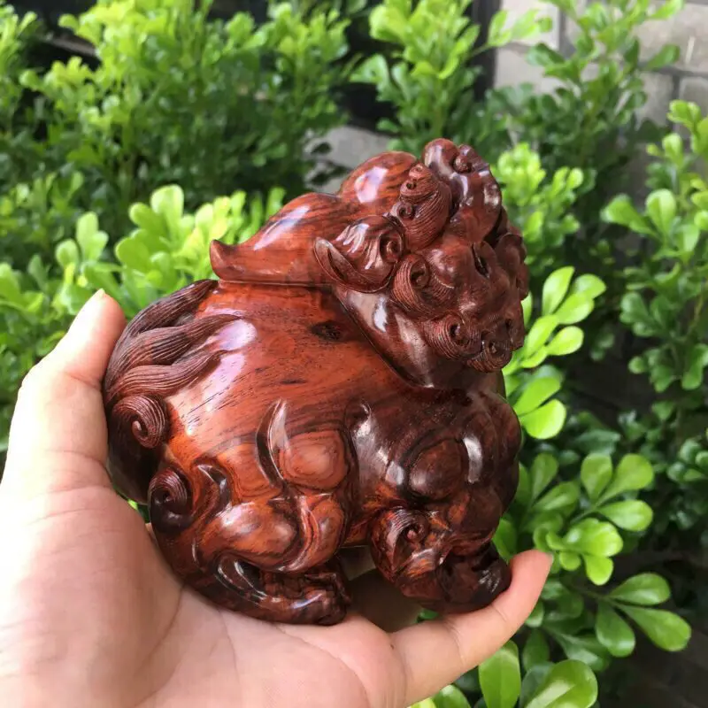 【海南黄花梨油梨 望天吼摆件 纹理清晰细腻 材质做工非常不错 整体造型非常独特 十分霸气 值得收藏 长103mm 宽76mm 高109mm重353.2克】图5
