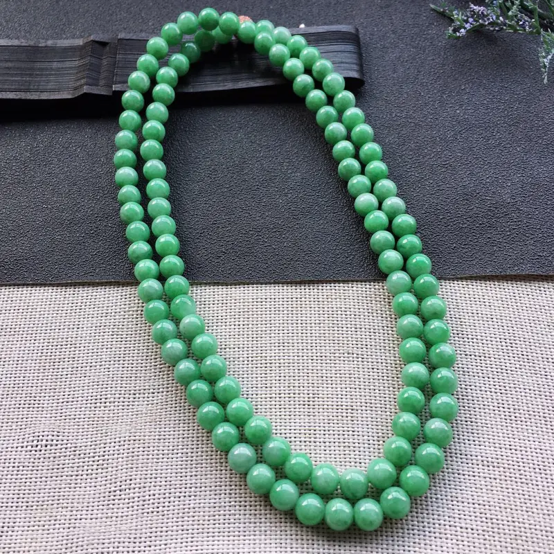 【精品翡翠毛衣链,雕工精美,玉质莹润,尺寸:链长:720MM,玉:7.2MM,总质量:70.2g】图6