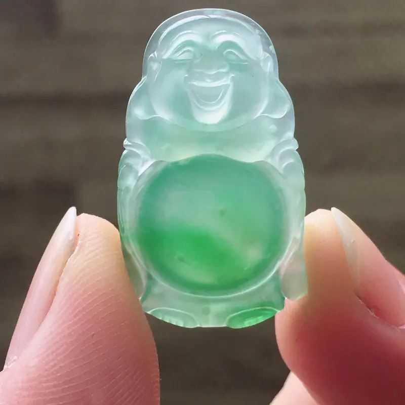【缅甸a货翡翠冰种绿站佛,玉质莹润,颜色漂亮,形体佳,木拿雪花棉】图7