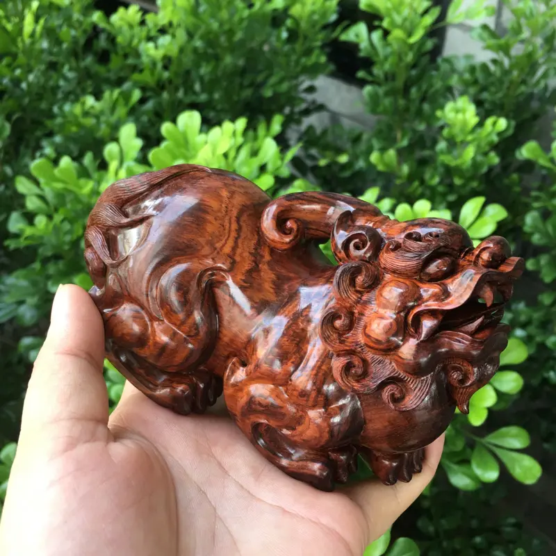 【海南黄花梨油梨 貔貅摆件 花纹绚丽 水波纹 底色干净 纯手工制作而成 雕工精细 整体雕工十分生动逼真 收藏送礼佳品 长123mm 宽59mm 高77 重237.4克###】图8
