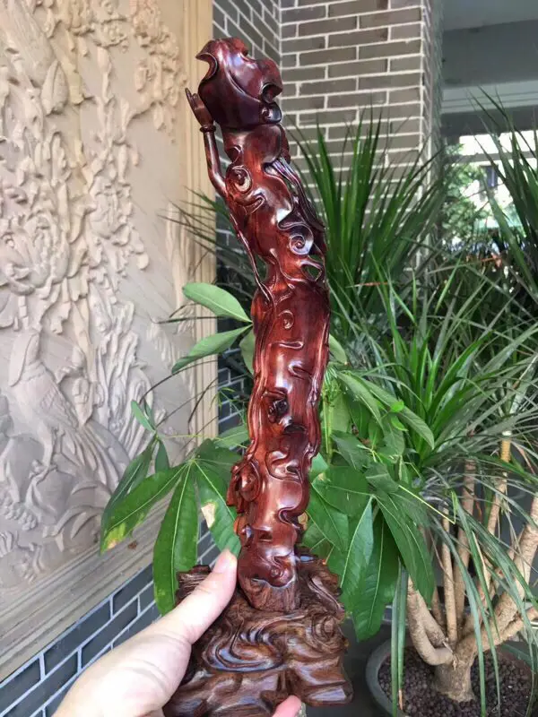 【海南黄花梨油梨 巜飞天仕女》全立体精雕 材质工艺精湛!整体造型十分独特 高330mm 宽60mm 重185克 !】图3