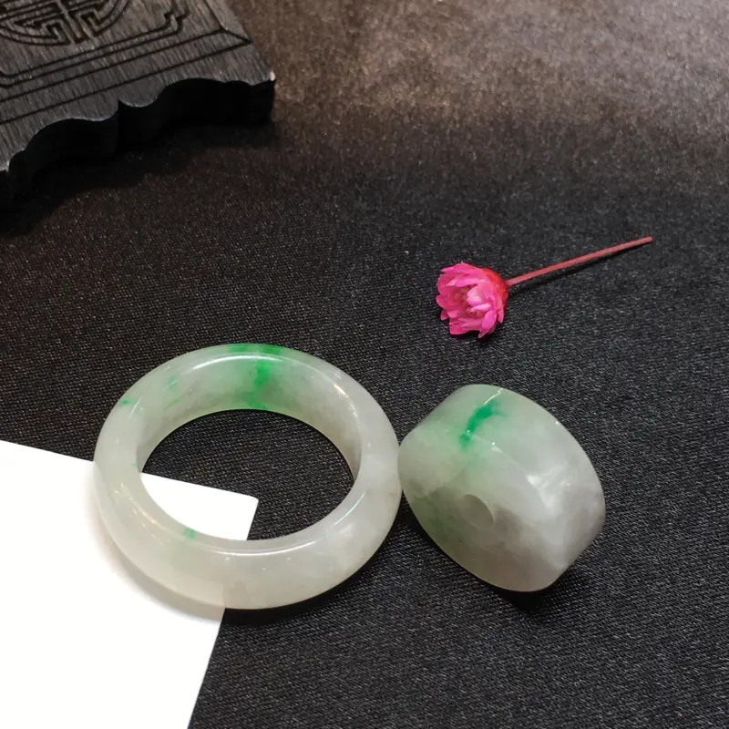 【戒圈套装,底庄细腻,有微纹可忽略,性价比高,推荐,尺寸27.2*7mm,重量10.73g,圈口20#】图6