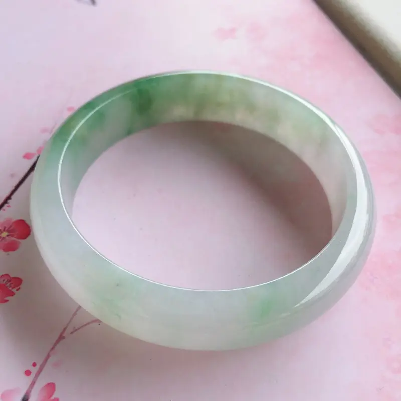 【正圈57.4mm,糯种飘花正圈手镯,底子细腻,色泽清新淡雅】图2