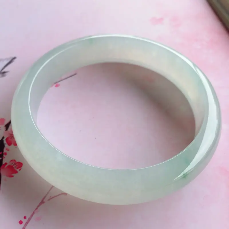 【正圈59.5mm,糯化种飘花正圈手镯,玉质细腻温润,飘花清新清爽,上手好看】图3