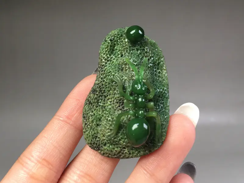 【精品特选💮 【知足】25.8克 俄罗斯七号碧玉 颜色漂亮 玉质温润 料子细腻 密度无结构 料子细腻 质地温润 一级苏工 工艺精致 饱满形象 知足常乐 品相俱佳 规格49*31*21mm】图8