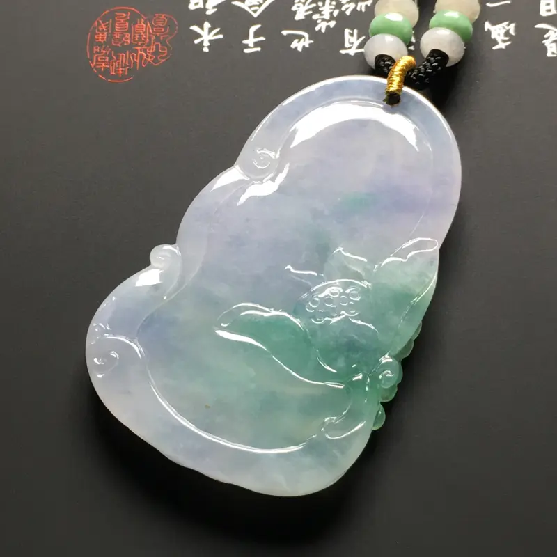 【糯化种春带彩观音吊坠 尺寸68.3-43.2-6.6毫米 质地细腻 雕工精湛】图4