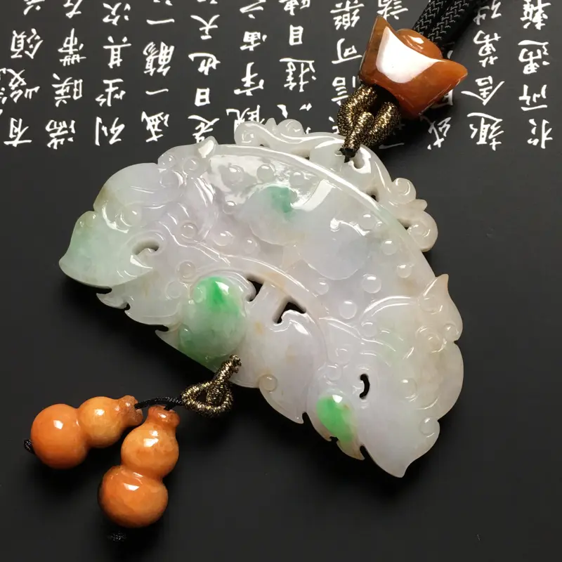 【糯种带色仿古牌吊坠 尺寸42-67-9毫米 玉质细腻 款式独特】图6