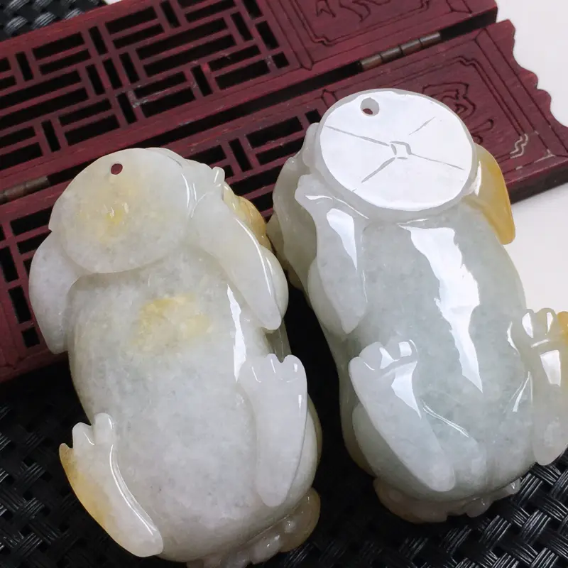 【天然翡翠A货-黄翡招财貔貅吊坠一对_种好,玉质细腻,水头饱满,工艺精美,水润精致,上身效果佳,尺寸64.1*36.5*28.8mm】图11