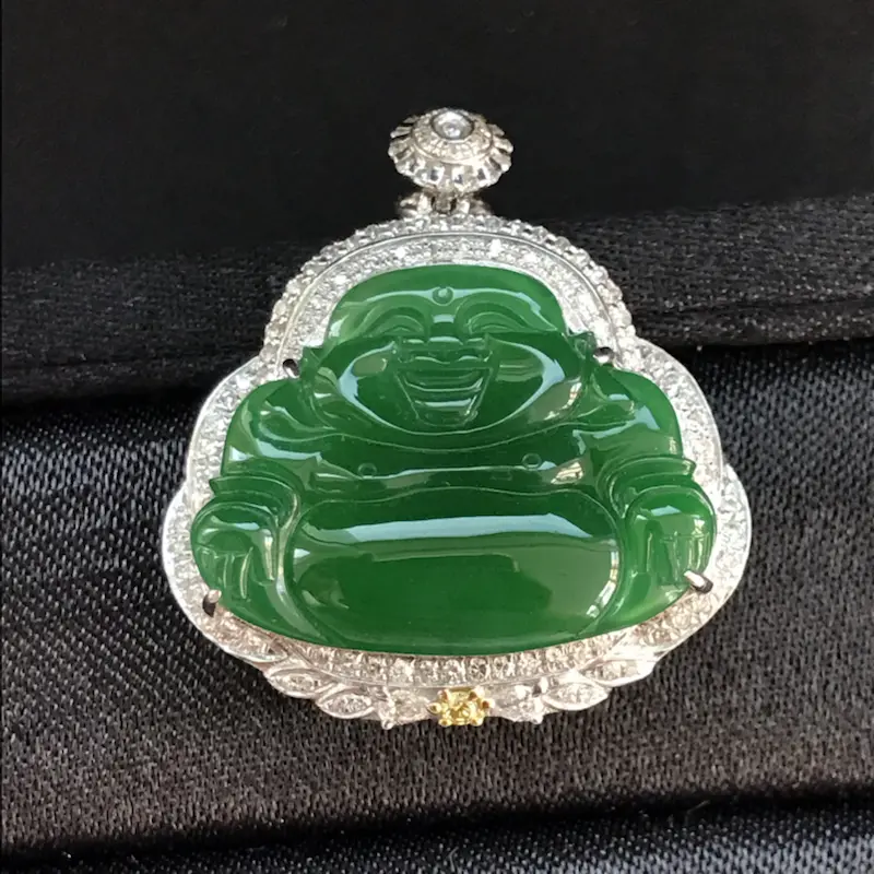 【天然翡翠A货,18K金伴钻镶嵌,满绿弥勒佛吊坠,高品质,色泽鲜艳,饱满圆润,玉质细腻,款式新颖独特,质量超赞,高性价比】图5