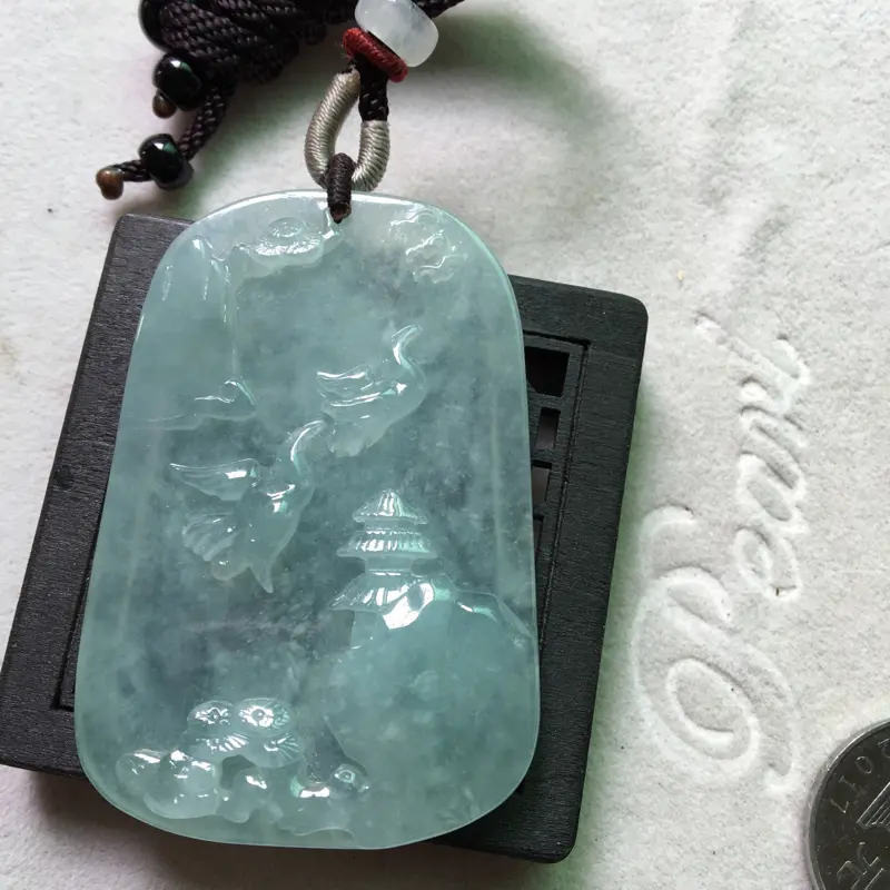 【缅甸翡翠A货,山清水秀,比翼双飞,幸福一生,上身效果大气,喜欢的赶紧,手慢无货了。】图7