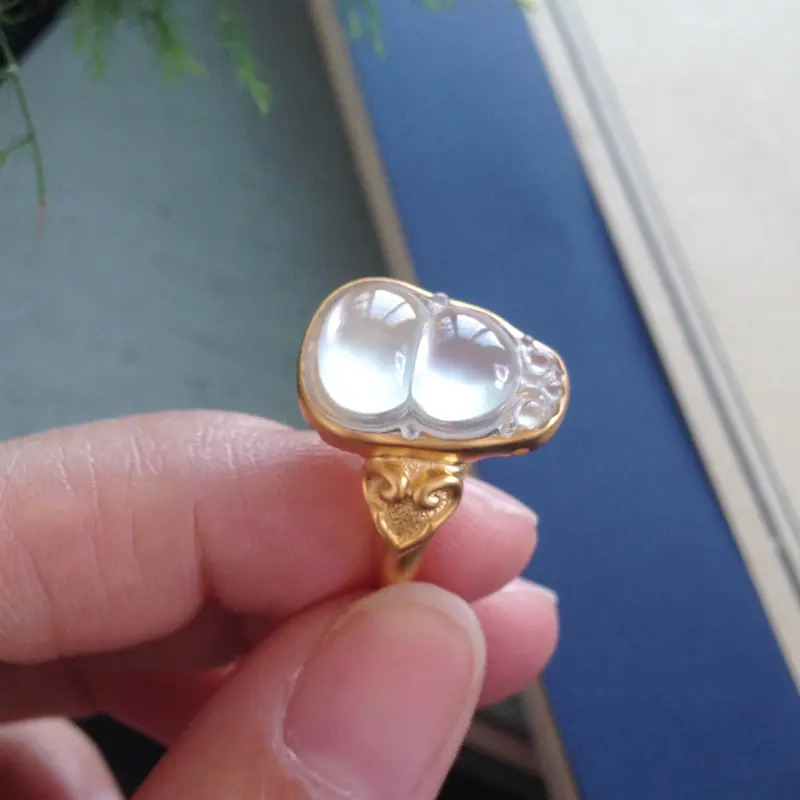 【玻璃种葫芦女款戒指,光感强烈,冰纯种老,上手美艳,尺寸:15.5-11-5/17-12.6-75mm,指圈13.5可戴###】图4