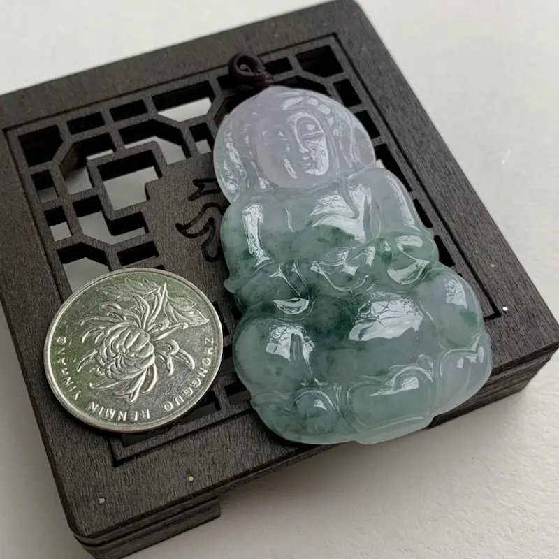 【A货翡翠 老种飘花观音挂件 尺寸59.7*37*6.1mm 水头好,玉质细腻,飘花灵动】图5