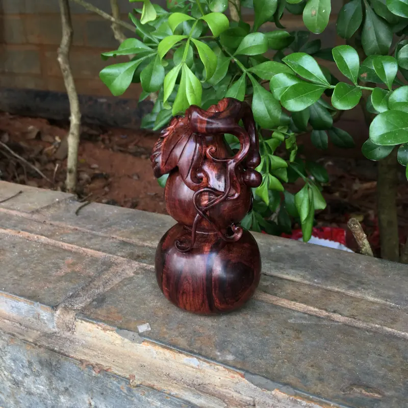 【海南黄花梨精品紫红油梨手把件/摆件(福禄寿葫芦),镂空精雕,名师精雕,山水纹理,底色干净,色泽均匀,把玩收藏品,高:97mm,52.6mm,克重:108克,值得推荐。】图7