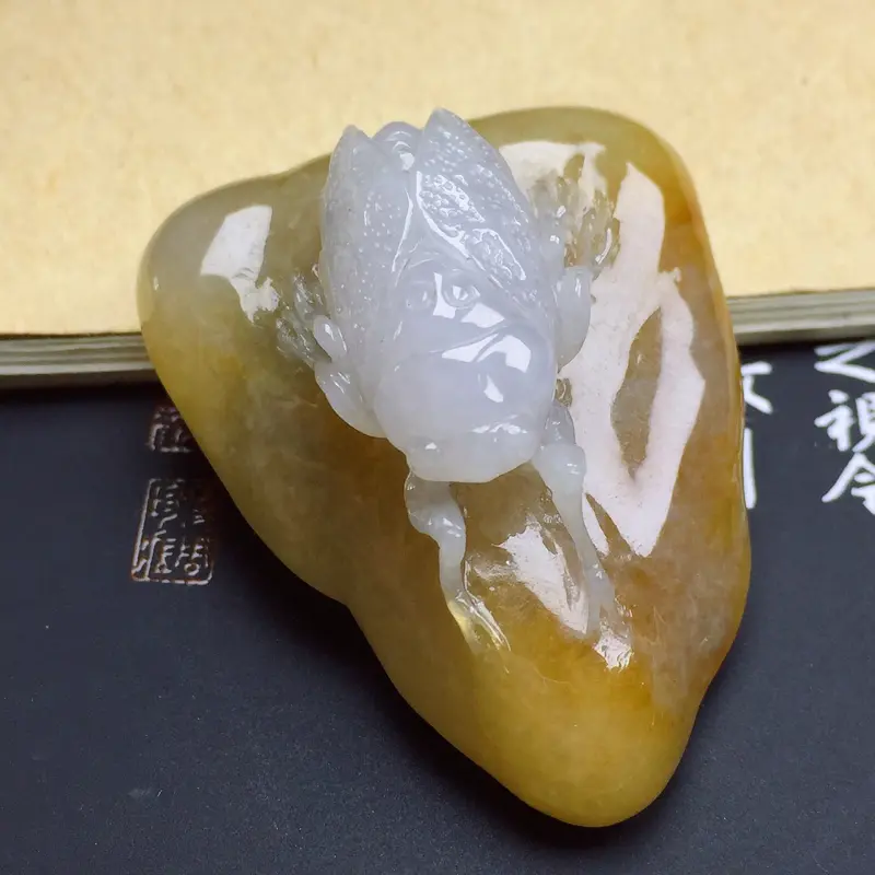 【细糯黄翡手玩件,料子细腻光滑,色泽浓郁均匀,清新迷人,可摆茶桌】图5