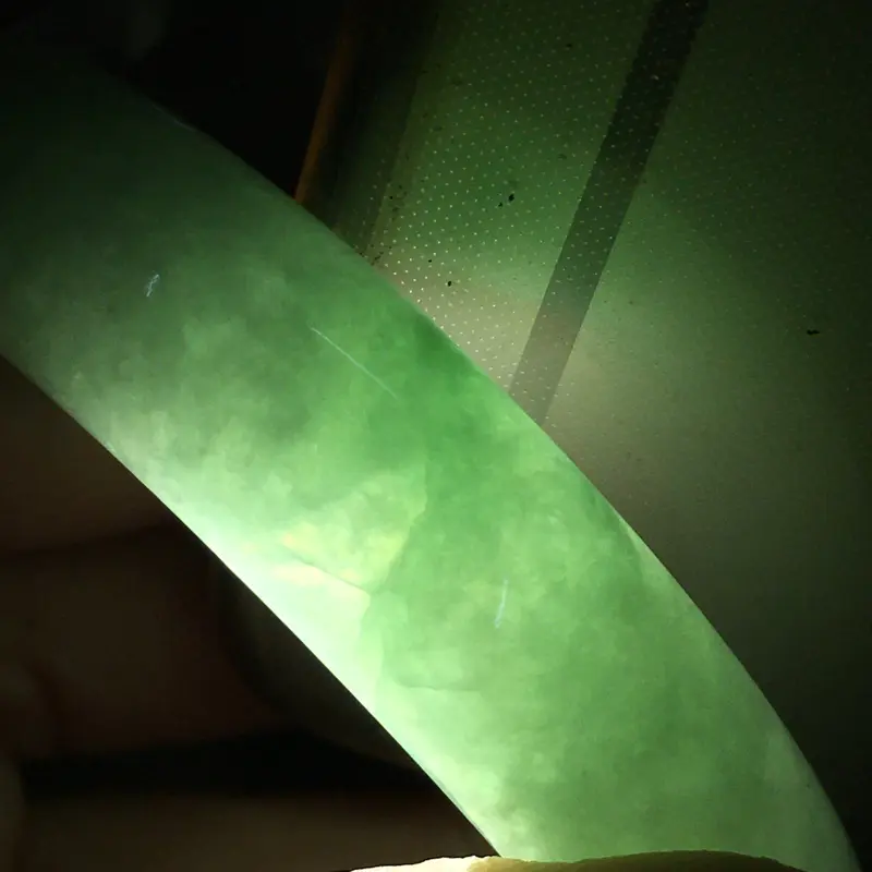 【正圈57-58,天然A货翡翠-莹润优雅,精美满绿,质地细腻,正装玉手镯 ,尺寸圈口57.4/13.3/7.6 120239】图11