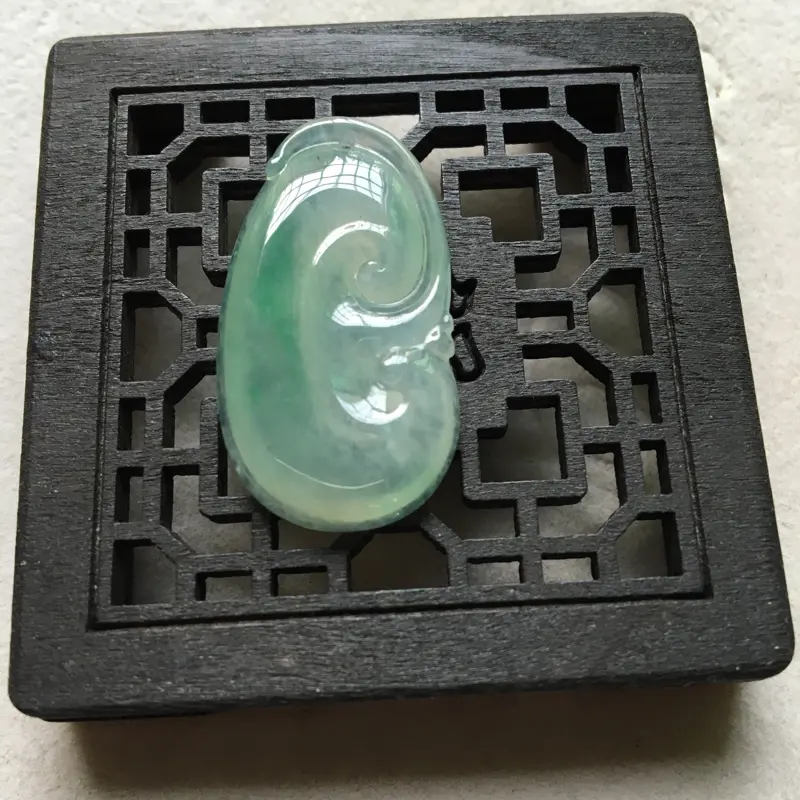 【缅甸翡翠A货,如意一生,万事如意,上身效果非常棒,喜欢的赶紧,手慢无货了。】图5