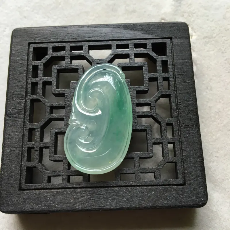 【缅甸翡翠A货,如意一生,万事如意,上身效果非常棒,喜欢的赶紧,手慢无货了。】图3