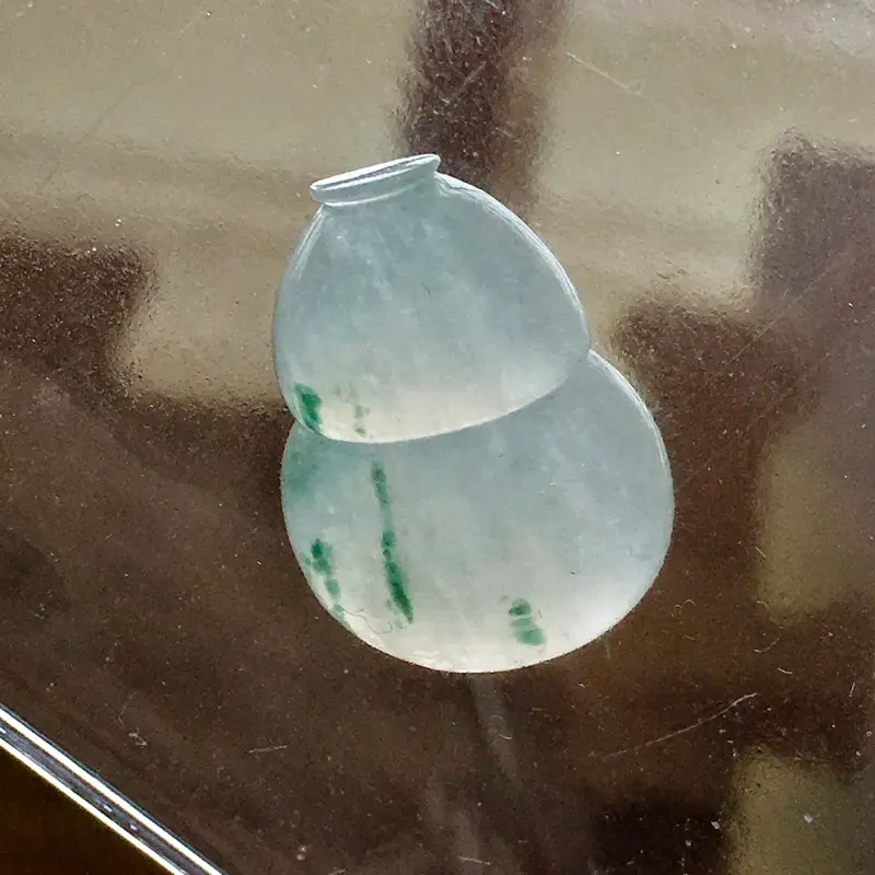 【自然光实拍,缅甸a货翡翠,冰种飘花葫芦,种好水润,玉质细腻,漂亮,品相佳,】图7