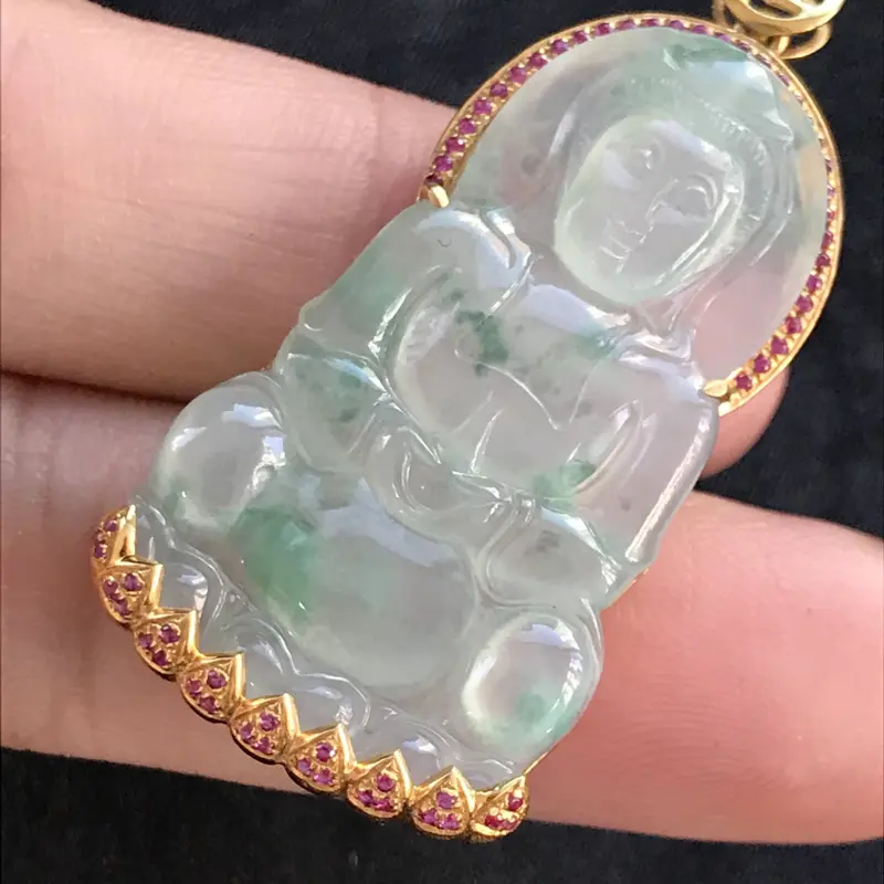【天然翡翠A货,18K金伴钻镶嵌,搭配碧玺,飘花观音,料子细腻,冰透水润,色泽鲜艳,款式精美,性价比高】图2