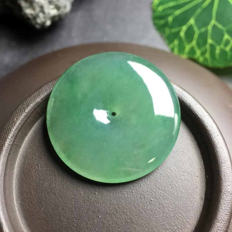 【❤️底色平安扣吊坠:种老水足,色泽漂亮,干净起光,圆润饱满,圆圆满满,财源滚滚寓意佳,有孔。尺寸:25.0--4.1】图3