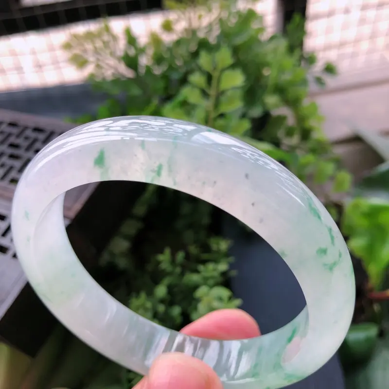 【飘花精美正装翡翠手镯,圈口58*13*7.8mm】图4